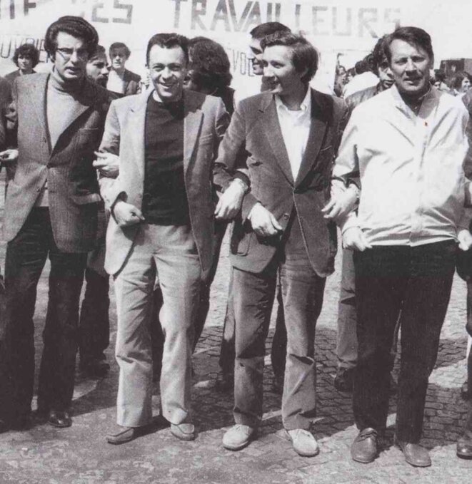 Alain Krivine, Michel Rocard, mon père et mon oncle Michel Fiant au défilé du 1er mai 1971 Alain Krivine, Michel Rocard, mon père et mon oncle Michel Fiant au défilé du 1er mai 1971